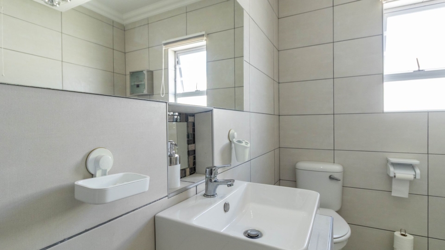 3 Bedroom Property for Sale in St Helena Views Western Cape